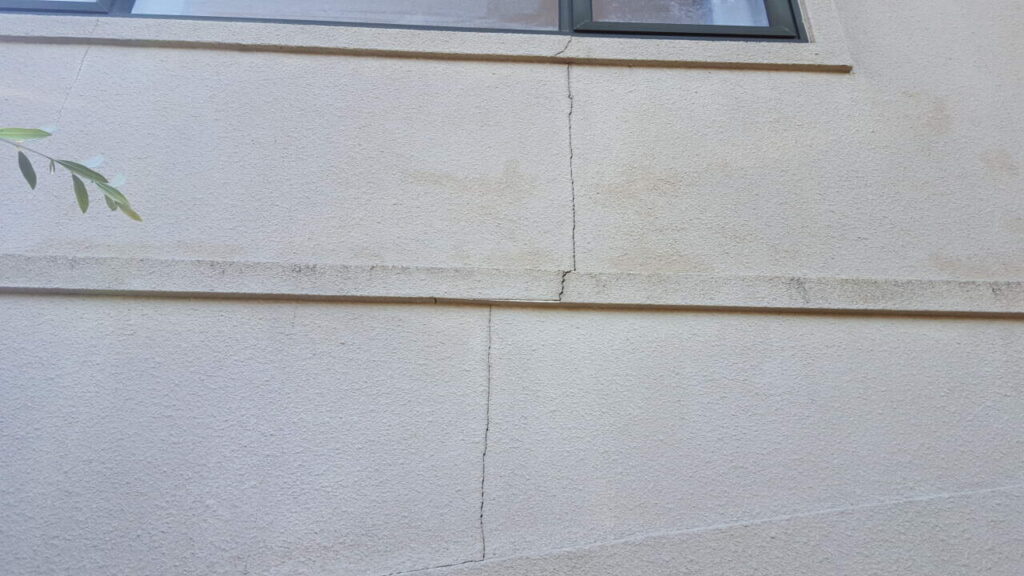 Cracks in plaster wall - bad for water ingress