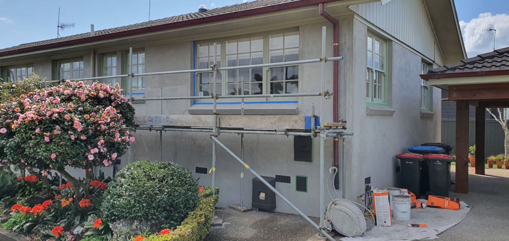Brick Bagging exterior wall